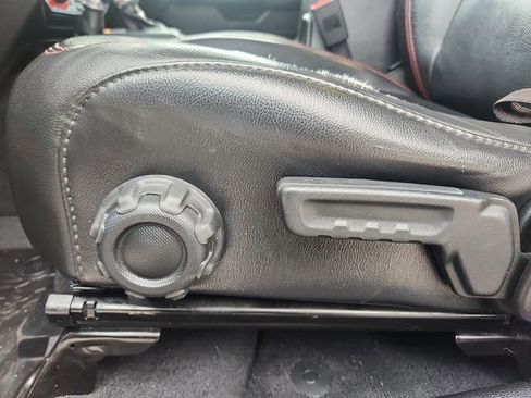 Used 2019 Jeep Wrangler Unlimited Rubicon image 22