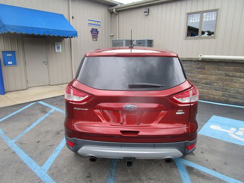 Used 2014 Ford Escape SE AWD/4WD image 4