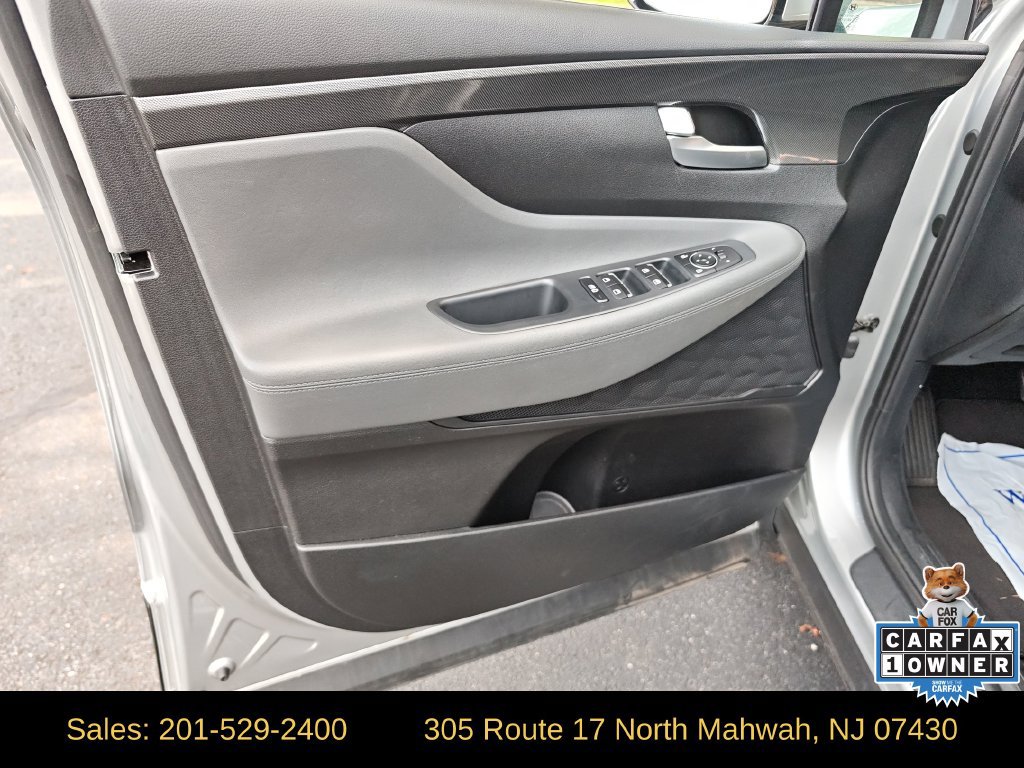 Certified 2023 Hyundai Santa Fe SEL w/ Cargo Package AWD/4WD image 11