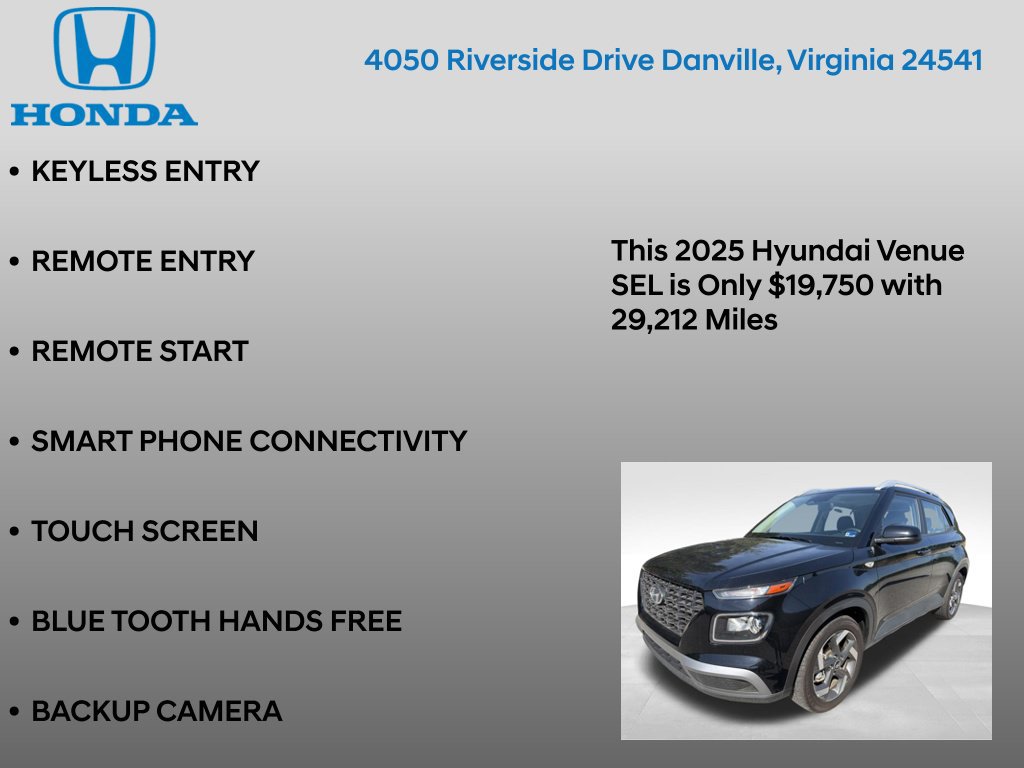 Used 2025 Hyundai Venue SEL FWD image 7