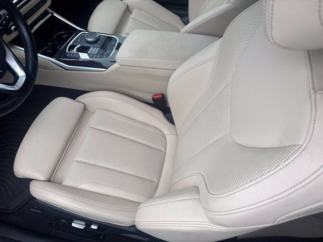 Used 2024 BMW 430i xDrive Convertible w/ Premium Package AWD/4WD image 22