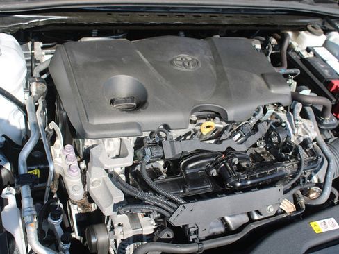 Used 2023 Toyota Camry XSE image 26