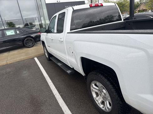 Used 2017 Chevrolet Silverado 1500 LT w/ All Star Edition image 14
