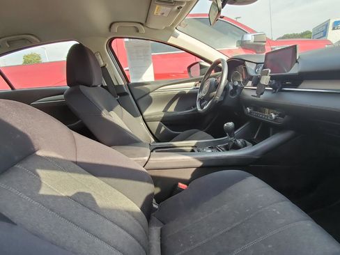 Used 2018 MAZDA MAZDA6 Sport FWD image 4