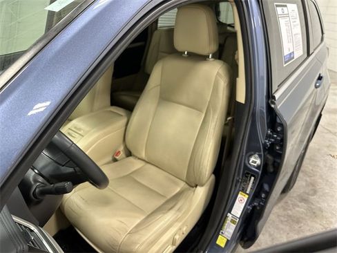 Used 2016 Toyota Highlander XLE image 15