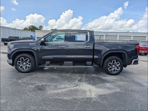 Used 2024 GMC Sierra 1500 SLT w/ SLT Premium Package RWD image 4