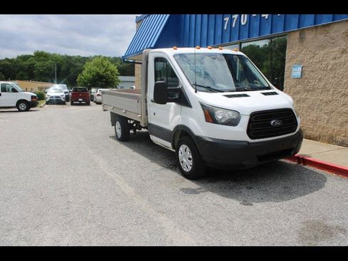 Used 2017 Ford Transit 250 138 RWD image 1