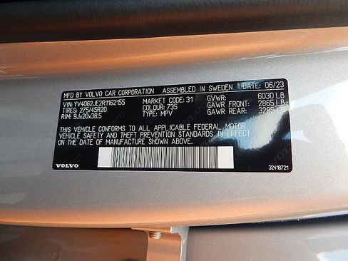 Certified 2024 Volvo XC90 B6 Plus w/ Protection Package Premier image 32