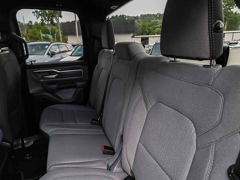 Used 2022 RAM 1500 Big Horn AWD/4WD image 21