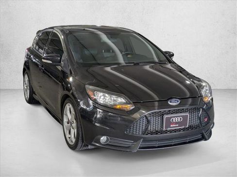 Used 2013 Ford Focus ST image 3