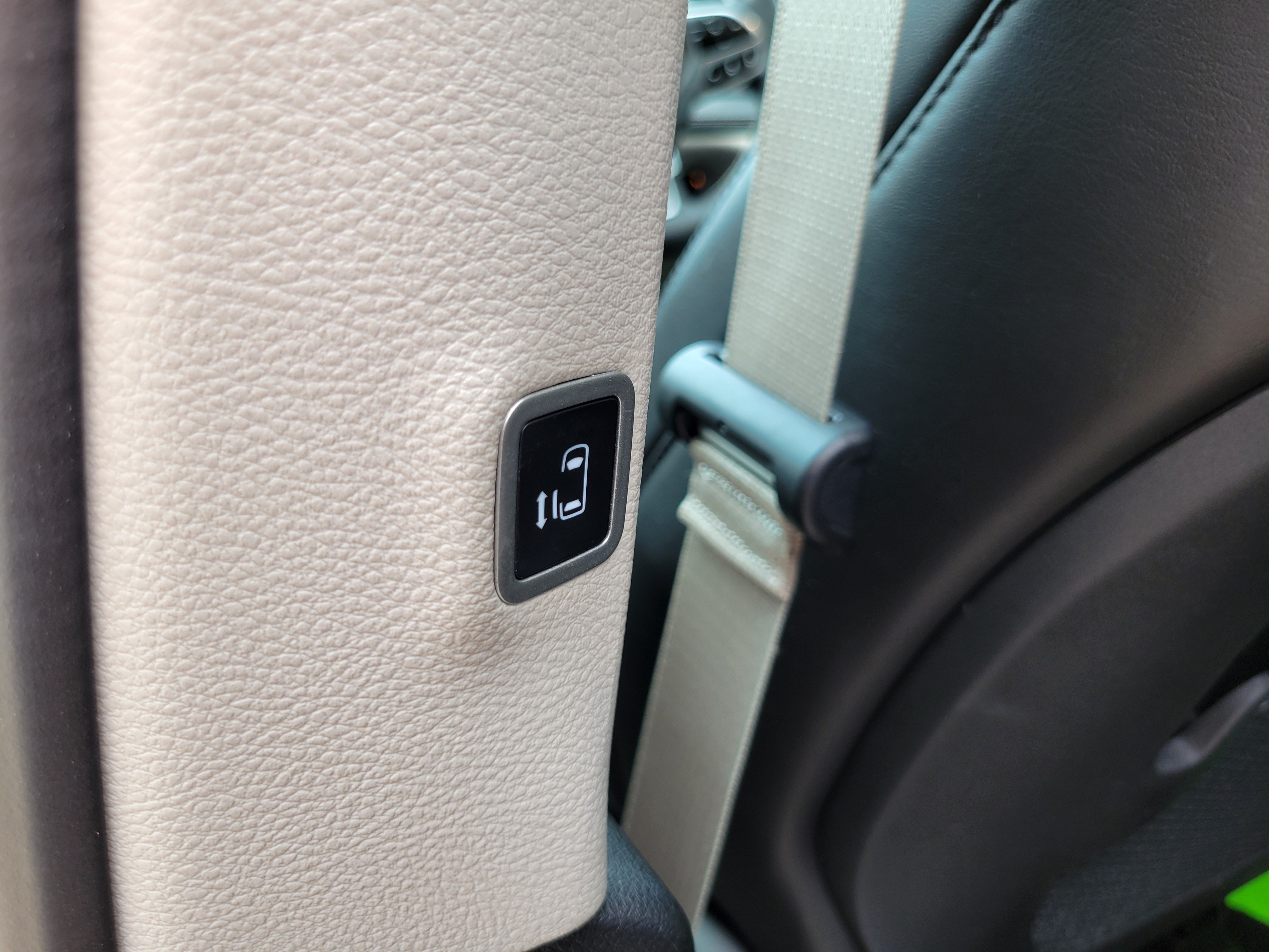 Used 2024 Chrysler Pacifica Touring-L FWD image 20