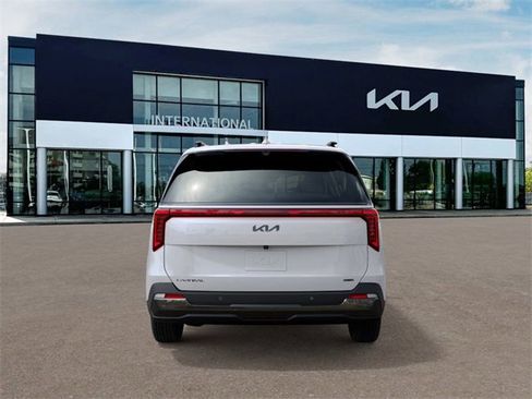 New 2026 Kia Carnival SX Prestige image 5