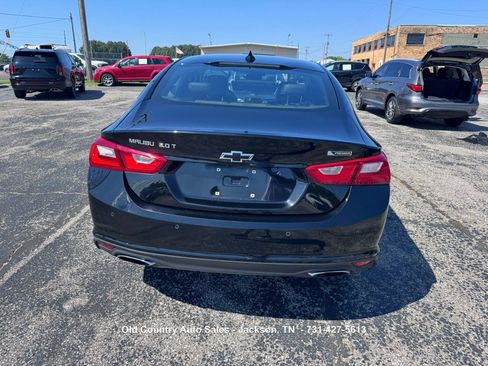 Used 2018 Chevrolet Malibu Premier w/ Driver Confidence Package FWD image 7