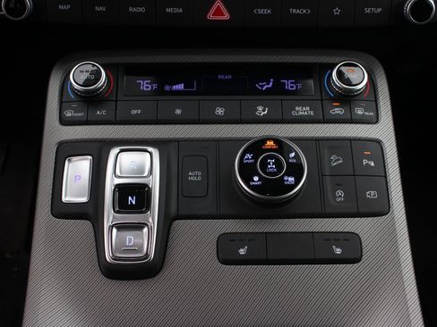 Used 2025 Hyundai Palisade SEL AWD/4WD image 16