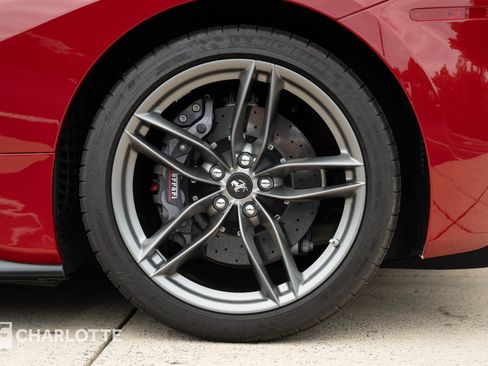Used 2017 Ferrari 488 GTB RWD image 12