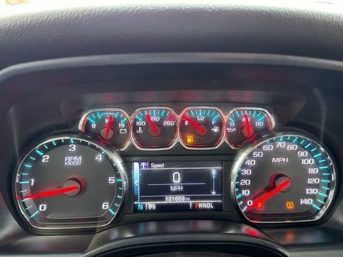 Used 2018 Chevrolet Silverado 1500 LT w/ All Star Edition AWD/4WD image 21