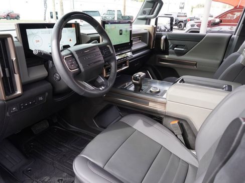 Certified 2025 GMC Hummer EV 2X image 16