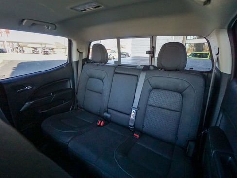 Used 2020 GMC Canyon SLE w/ Elevation Edition image 25