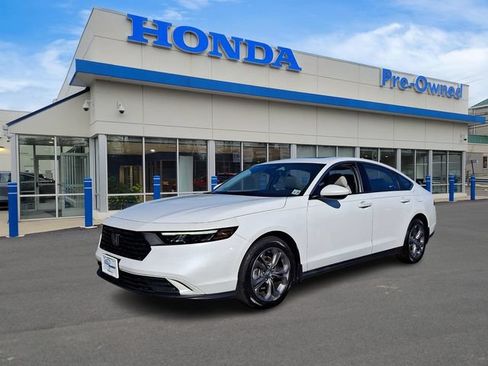 Used 2023 Honda Accord EX image 1