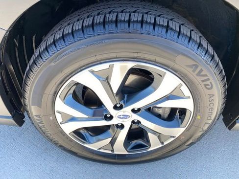 Used 2022 Subaru Outback Limited AWD/4WD image 28