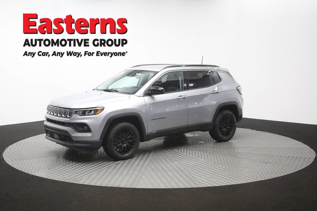 Used 2022 Jeep Compass Latitude AWD/4WD image 56