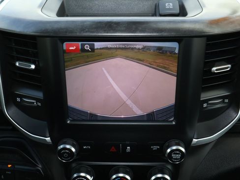 Used 2024 RAM 3500 Big Horn image 27