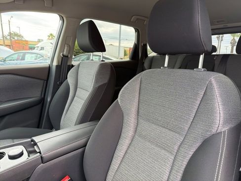 Certified 2021 Nissan Rogue SV image 11