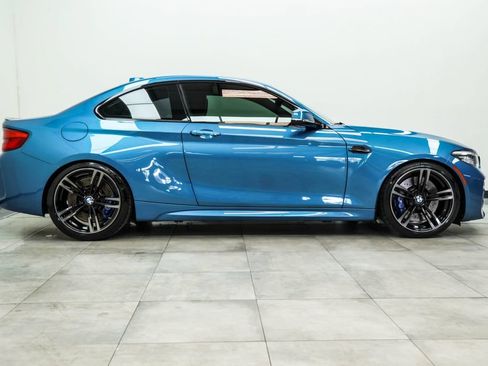 Used 2018 BMW M2 RWD image 10