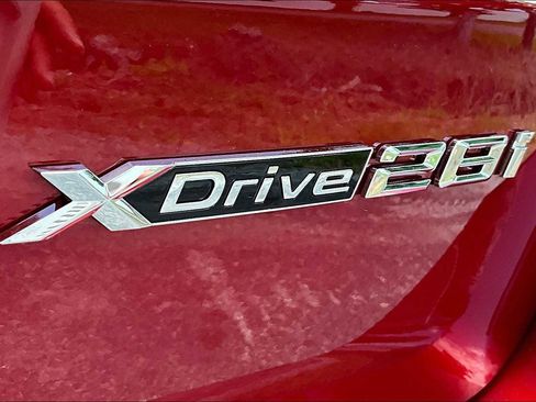 New 2026 BMW X1 xDrive28i w/ M Sport Package image 15