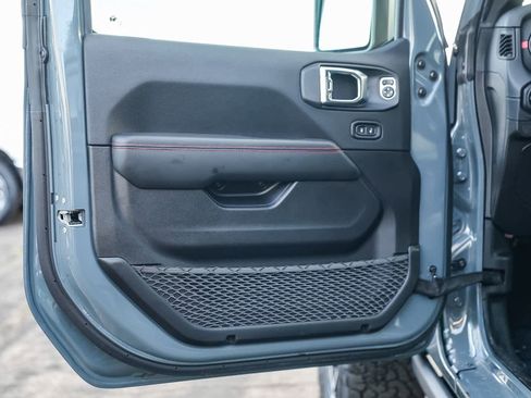 New 2025 Jeep Wrangler Unlimited Rubicon w/ Technology Group image 21