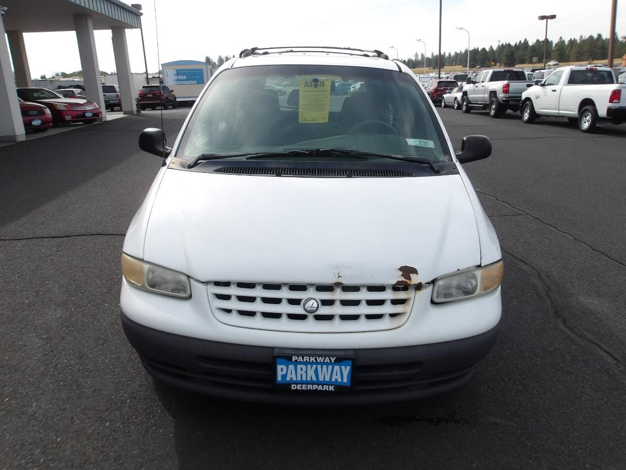 Used 1999 Plymouth Voyager FWD image 8