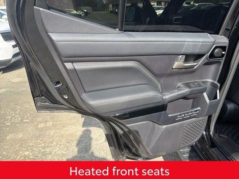 Used 2025 Toyota 4Runner Limited image 23