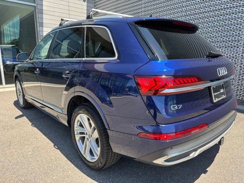 Certified 2023 Audi Q7 3.0T Premium w/ Towing Package AWD/4WD image 3