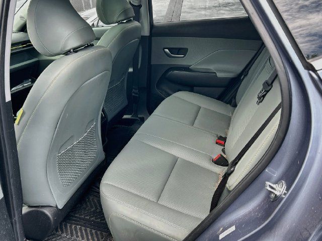 Used 2024 Hyundai Kona Limited FWD image 9