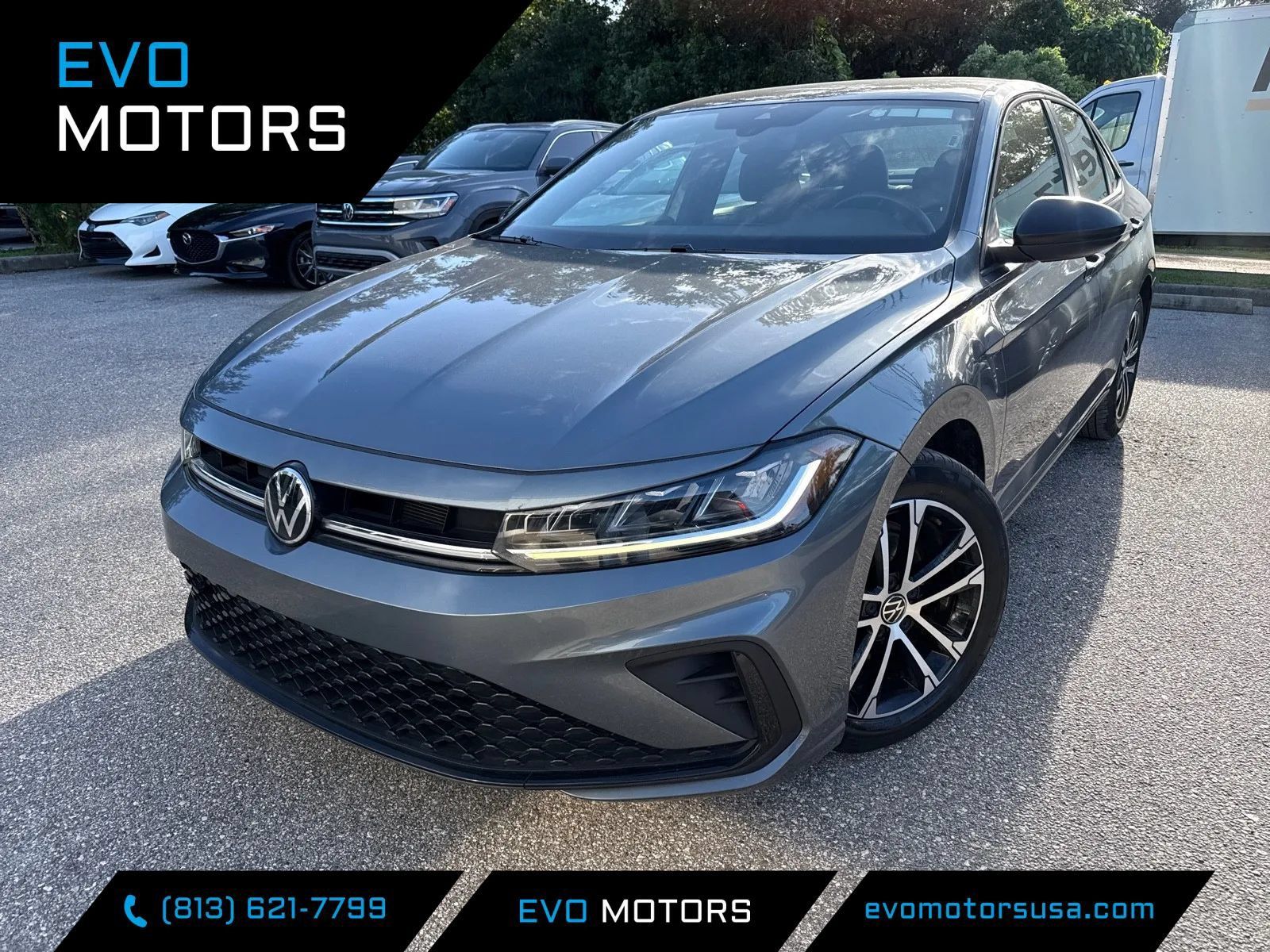 Used 2025 Volkswagen Jetta Sport FWD image 1