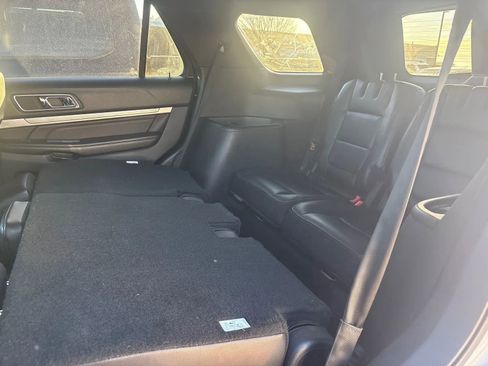 Used 2017 Ford Explorer Sport w/ Equipment Group 401A image 14