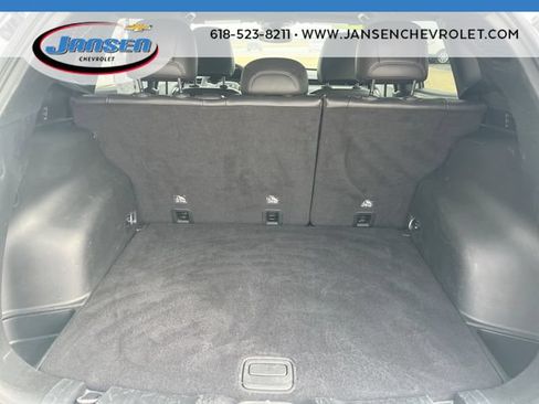 Used 2025 Jeep Compass Trailhawk AWD/4WD image 25
