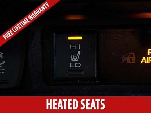Used 2023 Toyota RAV4 XSE AWD/4WD image 22