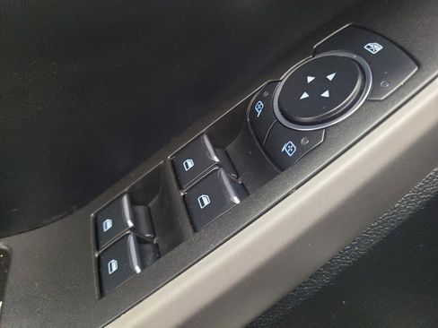 Used 2024 Ford Explorer XLT w/ Equipment Group 202A image 27