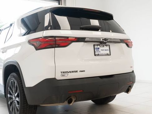Used 2023 Chevrolet Traverse RS w/ LPO, Floor Liner Package AWD/4WD image 13