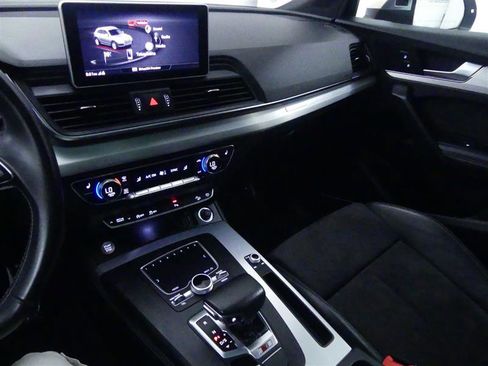 Used 2020 Audi SQ5 Premium Plus image 14