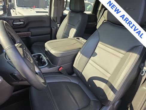 Used 2023 GMC Sierra 2500 Denali w/ Denali Ultimate Package image 12