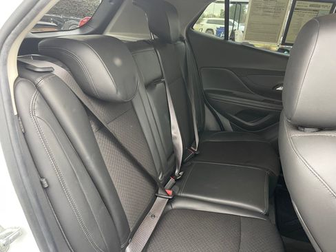 Used 2018 Buick Encore Preferred image 26