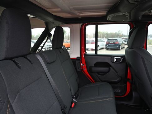 New 2026 Jeep Cherokee Limited image 21