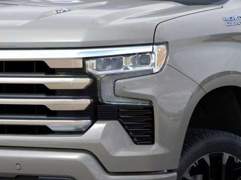 New 2026 Chevrolet Silverado 1500 High Country AWD/4WD image 11
