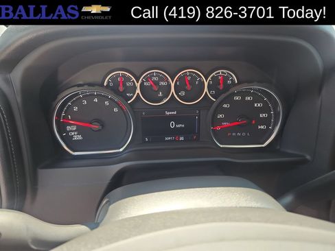 Certified 2022 Chevrolet Silverado 1500 RST w/ Redline Edition AWD/4WD image 15