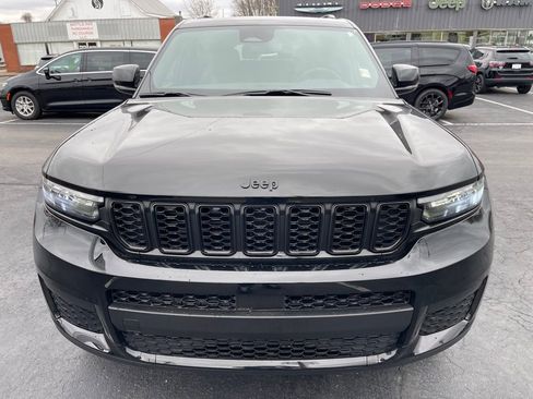 Used 2024 Jeep Grand Cherokee L Altitude image 5