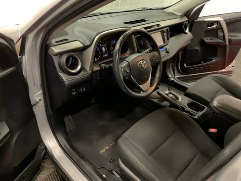Used 2017 Toyota RAV4 XLE image 40