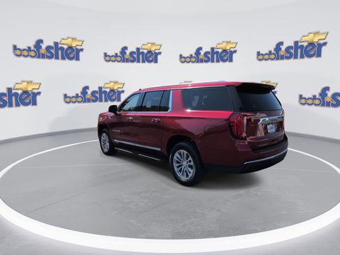 Certified 2024 GMC Yukon XL SLT w/ SLT Premium Package AWD/4WD image 6