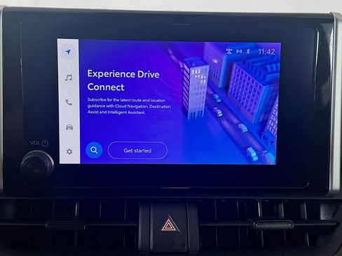 Used 2024 Toyota RAV4 LE image 21